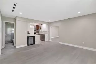 3234 Restful Ln, Sarasota, FL 34231 - Photo 15