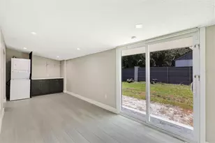 3234 Restful Ln, Sarasota, FL 34231 - Photo 35