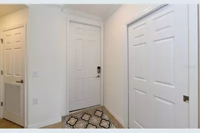 17006 Vardon Terrace #208, Bradenton, FL 34211 - Photo 5