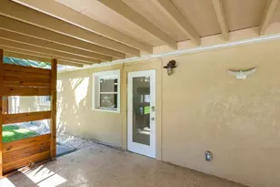 2506 Wilkinson Rd, Sarasota, FL 34231 - Photo 9