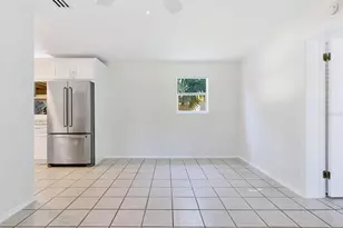 2506 Wilkinson Rd, Sarasota, FL 34231 - Photo 17