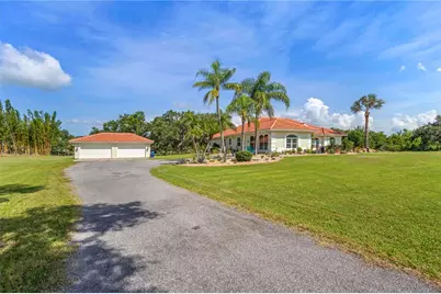 1985 Bel Air Star Parkway, Sarasota, FL 34240 - Photo 3