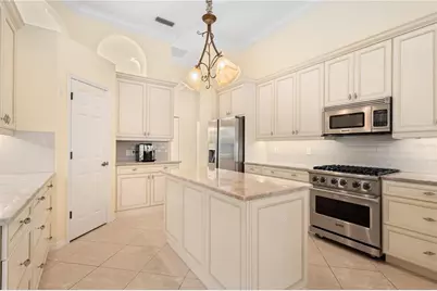 1985 Bel Air Star Parkway, Sarasota, FL 34240 - Photo 13