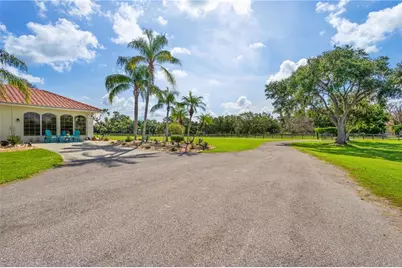 1985 Bel Air Star Parkway, Sarasota, FL 34240 - Photo 37