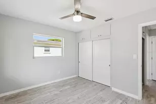 151 80th Ave NE, Saint Petersburg, FL 33702 - Photo 17