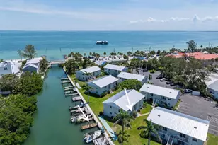 522 Pine Ave, Anna Maria, FL 34216 - Photo 25