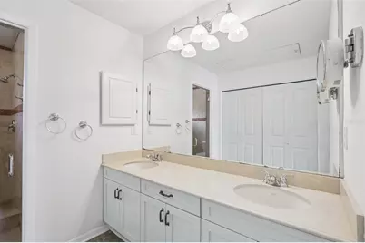 5387 Huntingwood Court #4, Sarasota, FL 34235 - Photo 17