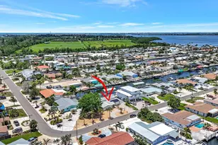 4216 Royal Palm Dr, Bradenton, FL 34210 - Photo 5