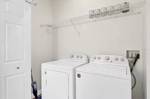 1782 White Orchid Ct, Sarasota, FL 34235 - Photo 21