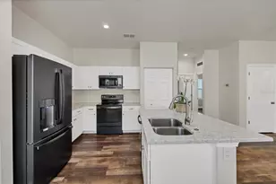 1782 White Orchid Ct, Sarasota, FL 34235 - Photo 7