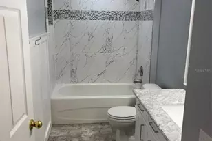 6412 Rosefinch Ct, Lakewood Ranch, FL 34202 - Photo 9