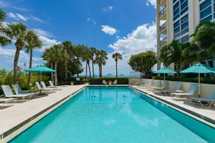 1701 Gulf of Mexico Dr, Longboat Key, FL 34228 - Photo 23