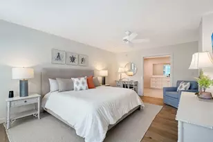 1701 Gulf of Mexico Dr, Longboat Key, FL 34228 - Photo 15