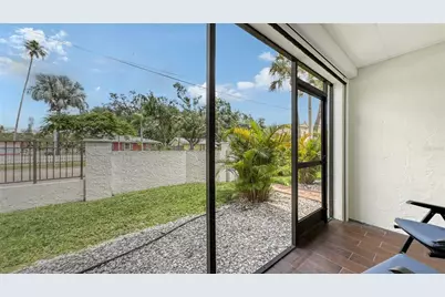 631 N Orange Avenue #107, Sarasota, FL 34236 - Photo 7