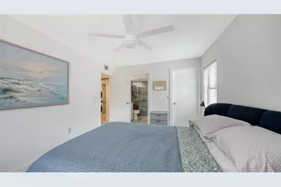 631 N Orange Avenue #107, Sarasota, FL 34236 - Photo 17