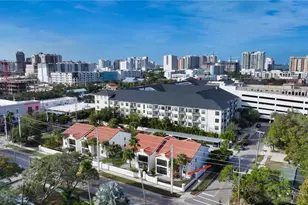 631 N Orange Ave, Sarasota, FL 34236 - Photo 1