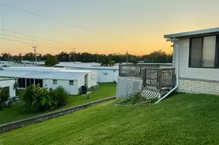 4207 13th St E, Ellenton, FL 34222 - Photo 11