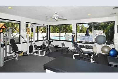 7820 Palm Aire Lane, Sarasota, FL 34243 - Photo 47