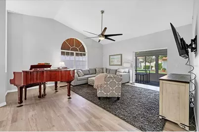 4738 Raintree Street Circle E, Bradenton, FL 34203 - Photo 5