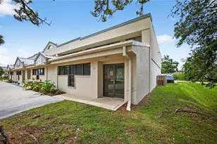 2239 15th St, Sarasota, FL 34237 - Photo 5