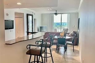 800 N Tamiami Trl, Sarasota, FL 34236 - Photo 5