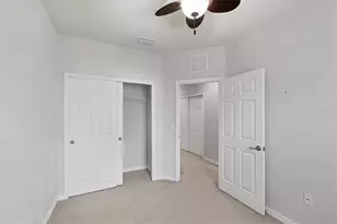 3760 82nd Ave Cir E, Sarasota, FL 34243 - Photo 25