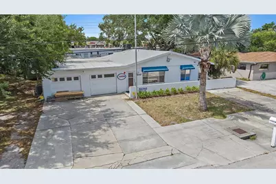 4242 McIntosh Lane, Sarasota, FL 34232 - Photo 3