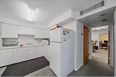 4242 McIntosh Lane, Sarasota, FL 34232 - Photo 17