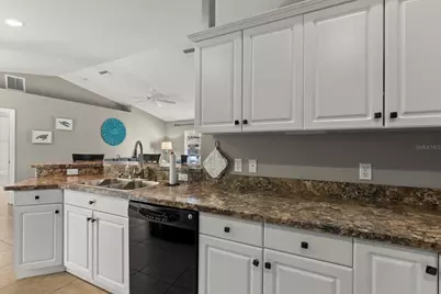 164 Temple Road, Venice, FL 34293 - Photo 9