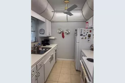 2201 Croton Court, Lehigh Acres, FL 33936 - Photo 23