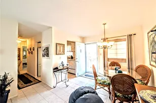 2453 Flamingo Blvd, Bradenton, FL 34207 - Photo 9