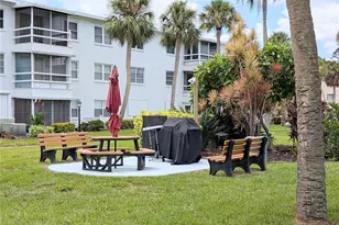 2453 Flamingo Blvd, Bradenton, FL 34207 - Photo 27