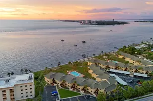 4660 Ocean Blvd, Sarasota, FL 34242 - Photo 39