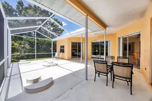 6392 Woodbirch Pl, Sarasota, FL 34238 - Photo 29