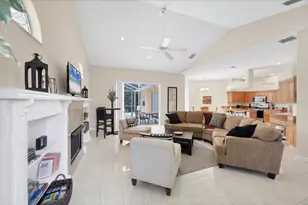 6392 Woodbirch Pl, Sarasota, FL 34238 - Photo 15