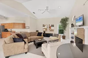 6392 Woodbirch Pl, Sarasota, FL 34238 - Photo 13