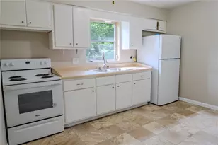 27 S Barbour St, Beverly Hills, FL 34465 - Photo 11