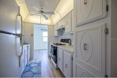 10037 62nd Terrace N #23, Saint Petersburg, FL 33708 - Photo 11