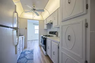 10037 62nd Terrace N, Saint Petersburg, FL 33708 - Photo 11