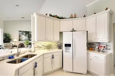 6112 90th Avenue Circle E, Parrish, FL 34219 - Photo 11