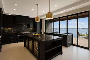4315 Mangrove Pl, Sarasota, FL 34242 - Photo 9