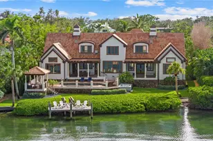 4315 Mangrove Pl, Sarasota, FL 34242 - Photo 3