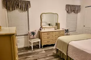 1825 Innisbrook Ln, Sarasota, FL 34234 - Photo 19