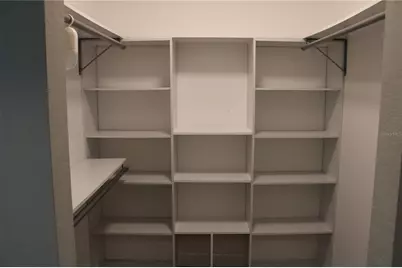 5207 86th Street Court W, Bradenton, FL 34210 - Photo 11