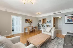 750 N Tamiami Trl, Sarasota, FL 34236 - Photo 9