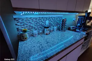 4121 Vallarta Ct, Sarasota, FL 34233 - Photo 11