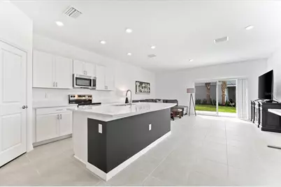 8701 Winter Breeze, Sarasota, FL 34241 - Photo 11