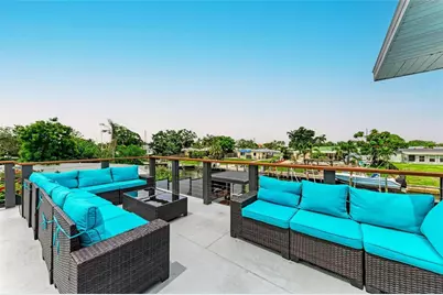 310 Bryn Mawr Island, Bradenton, FL 34207 - Photo 9