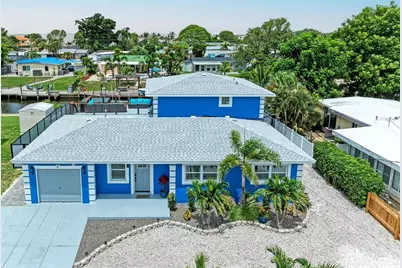 310 Bryn Mawr Island, Bradenton, FL 34207 - Photo 3