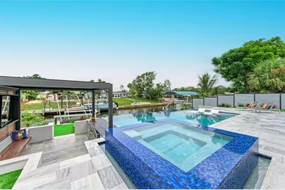 310 Bryn Mawr Island, Bradenton, FL 34207 - Photo 7